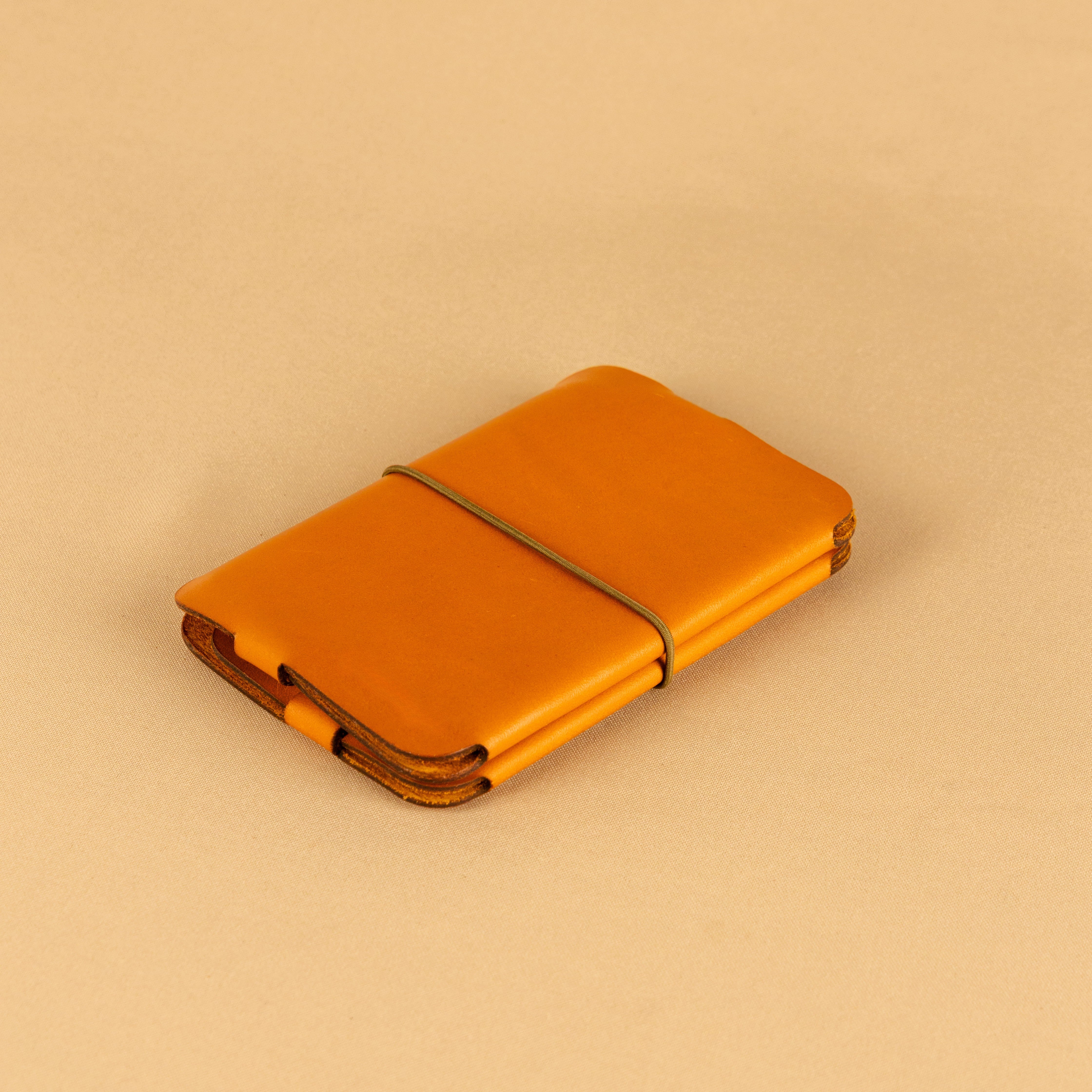 Seamless Passport Wallet A6