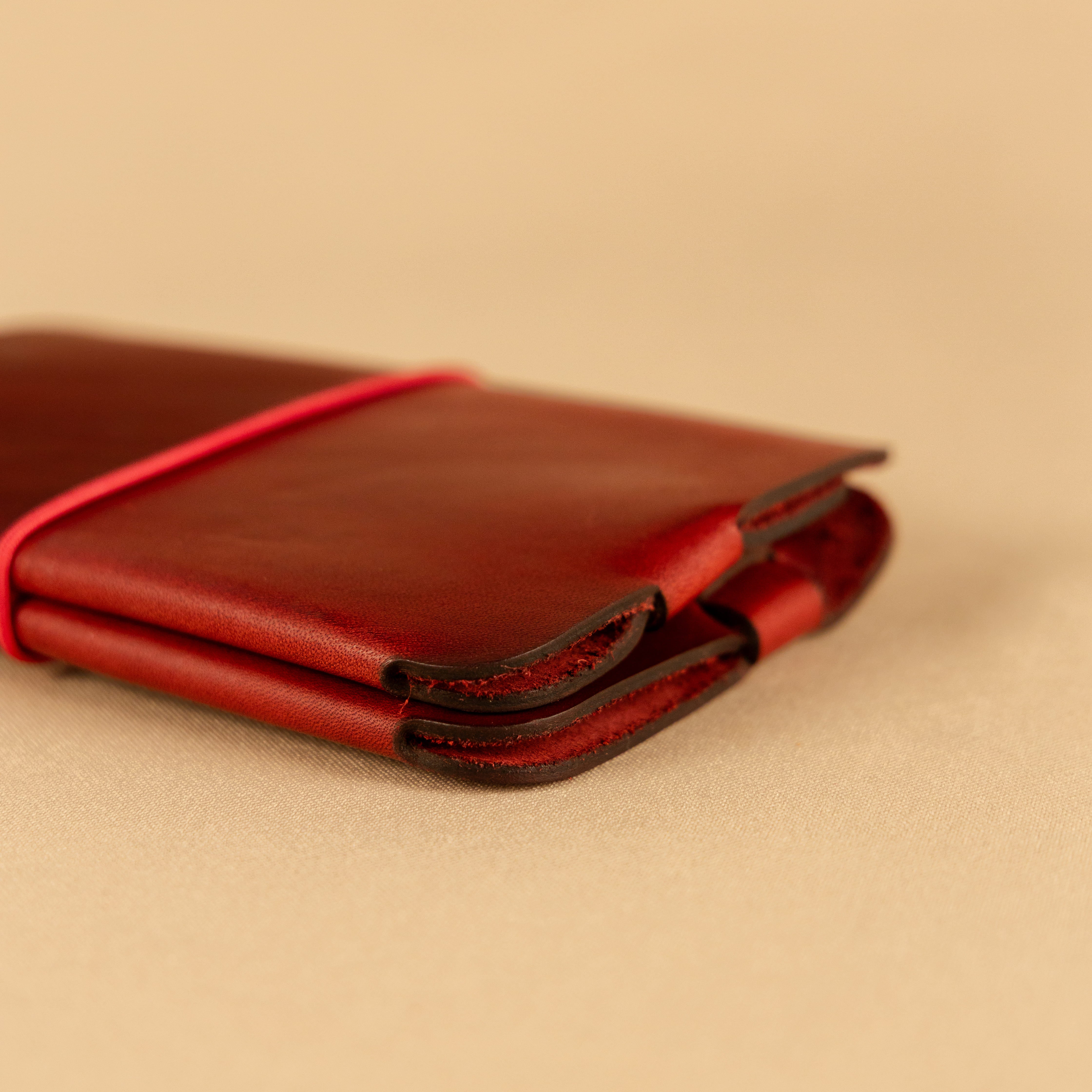 Seamless Passport Wallet A6