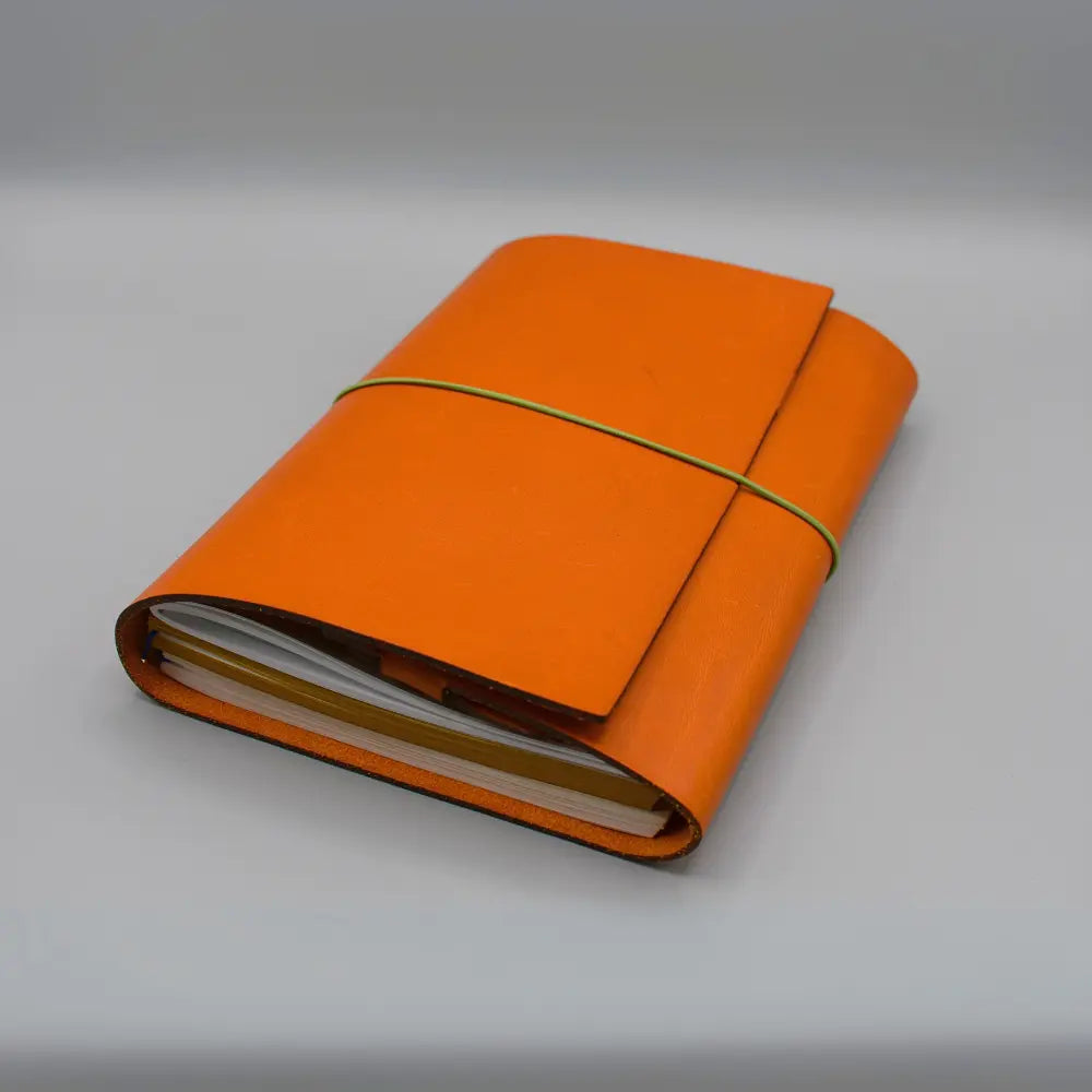Nomad Leather Portfolio A5 | Closed Front