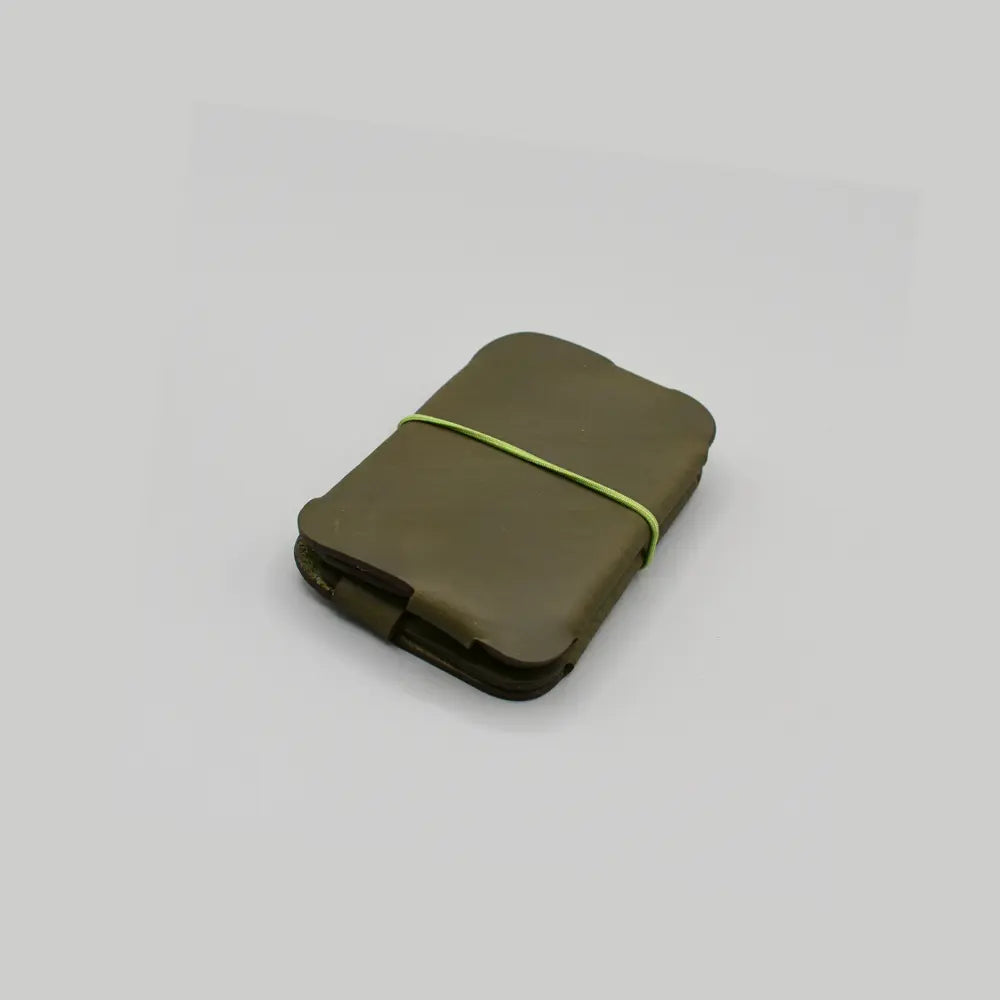 Seamless Leather Wallet | Green