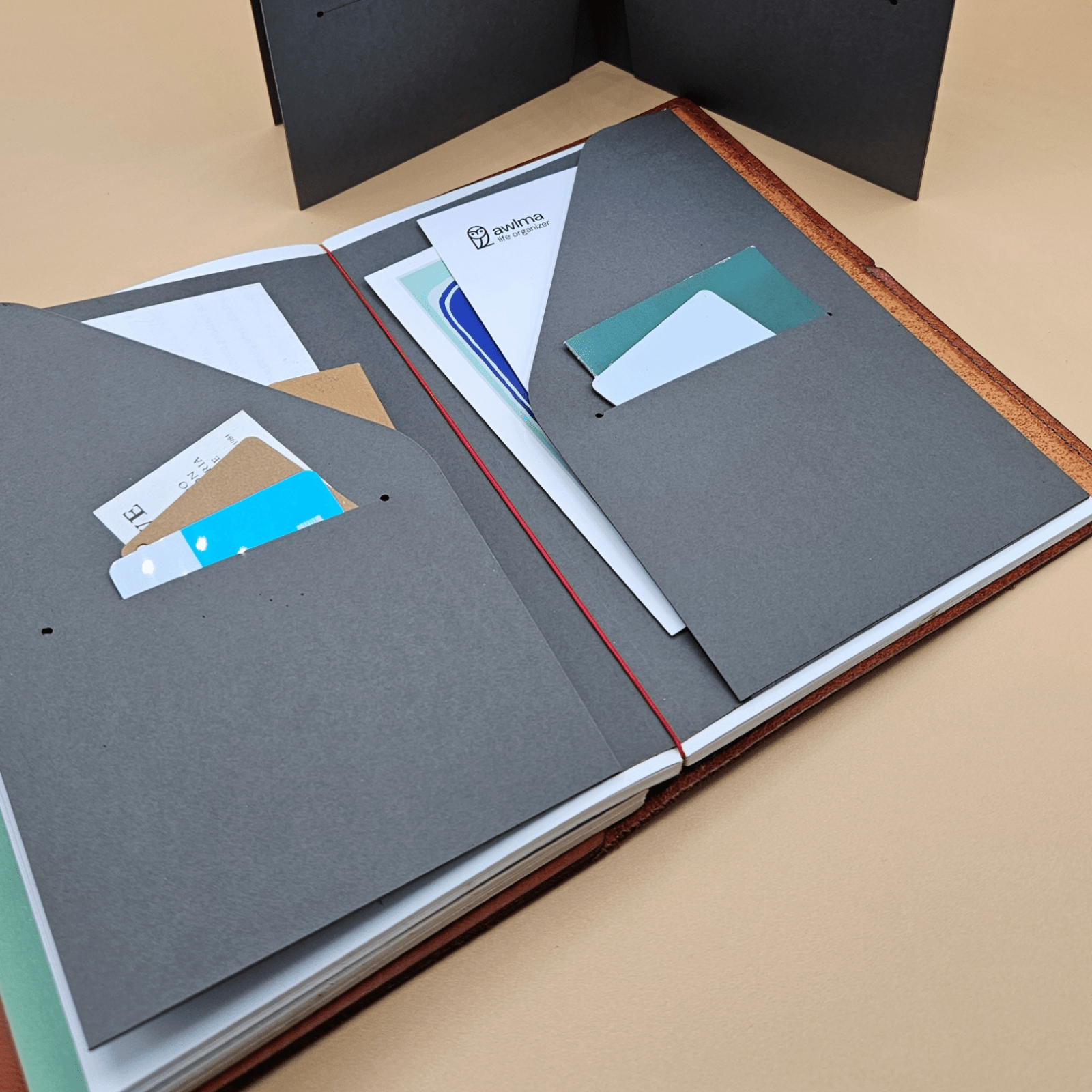 Docs and Card holder - Awlma