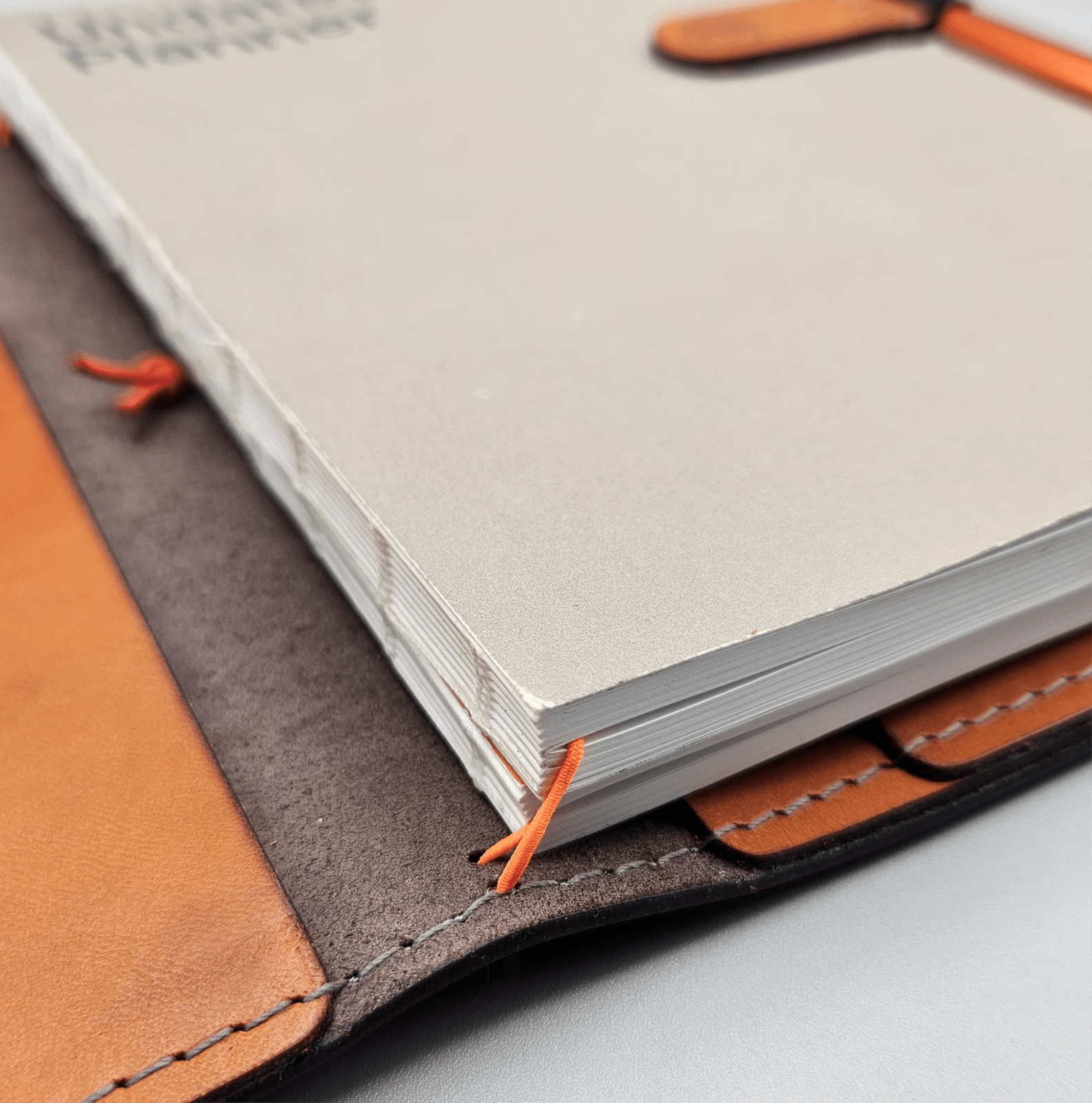 VOYAGER Leather Journal A5 - Awlma